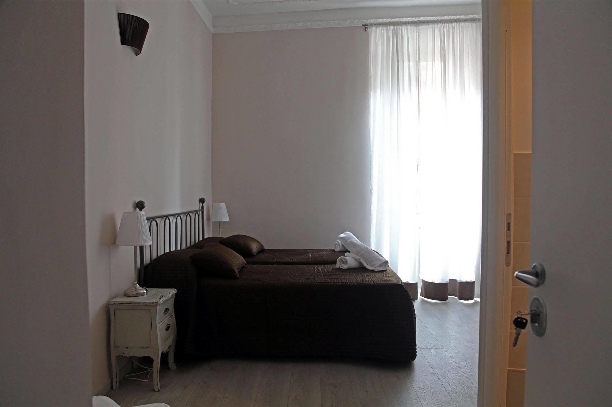 Sweet Home Colosseum Roma Ngoại thất bức ảnh